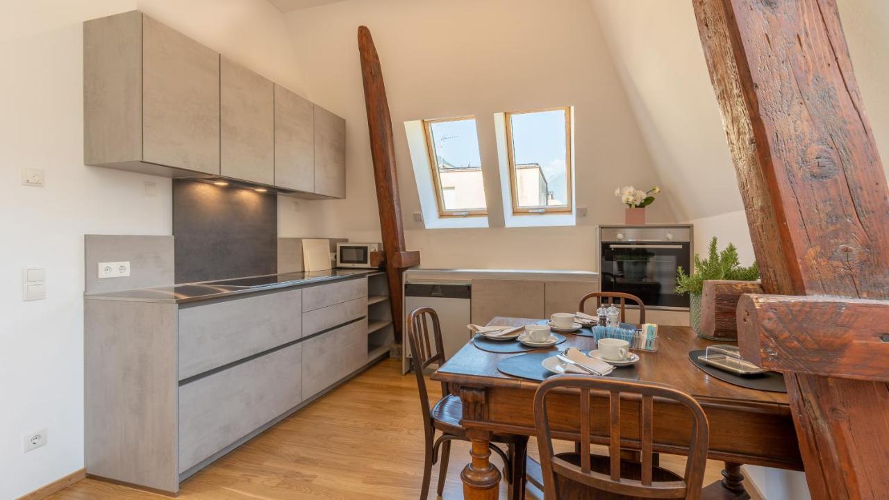 Villa Stubai - Penthouse In The Heart Of Meran Buitenkant foto