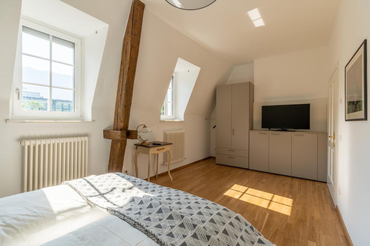 Villa Stubai - Penthouse In The Heart Of Meran Buitenkant foto